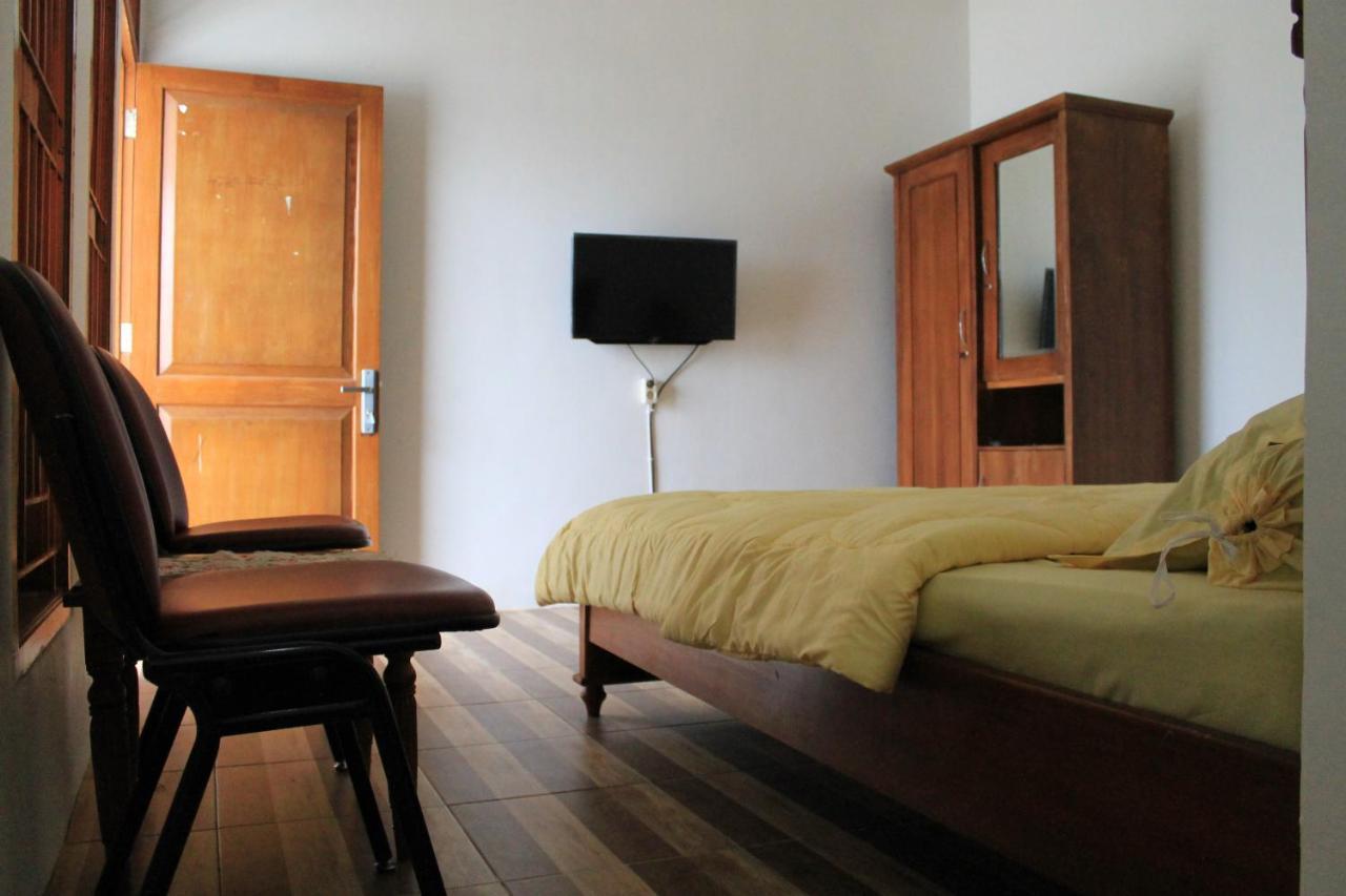 Villa Bukit Berkat Bogor Extérieur photo
